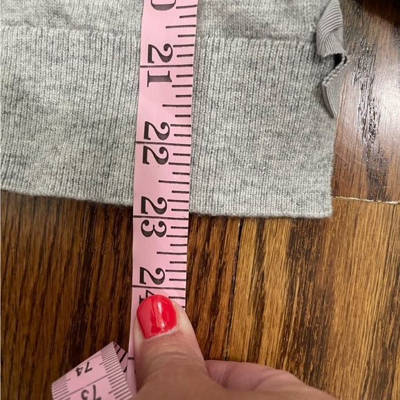 Ted Baker London Gray Sweater Bow Sleeves Cutout Lightweight Size 2 - Picture 8 of 10